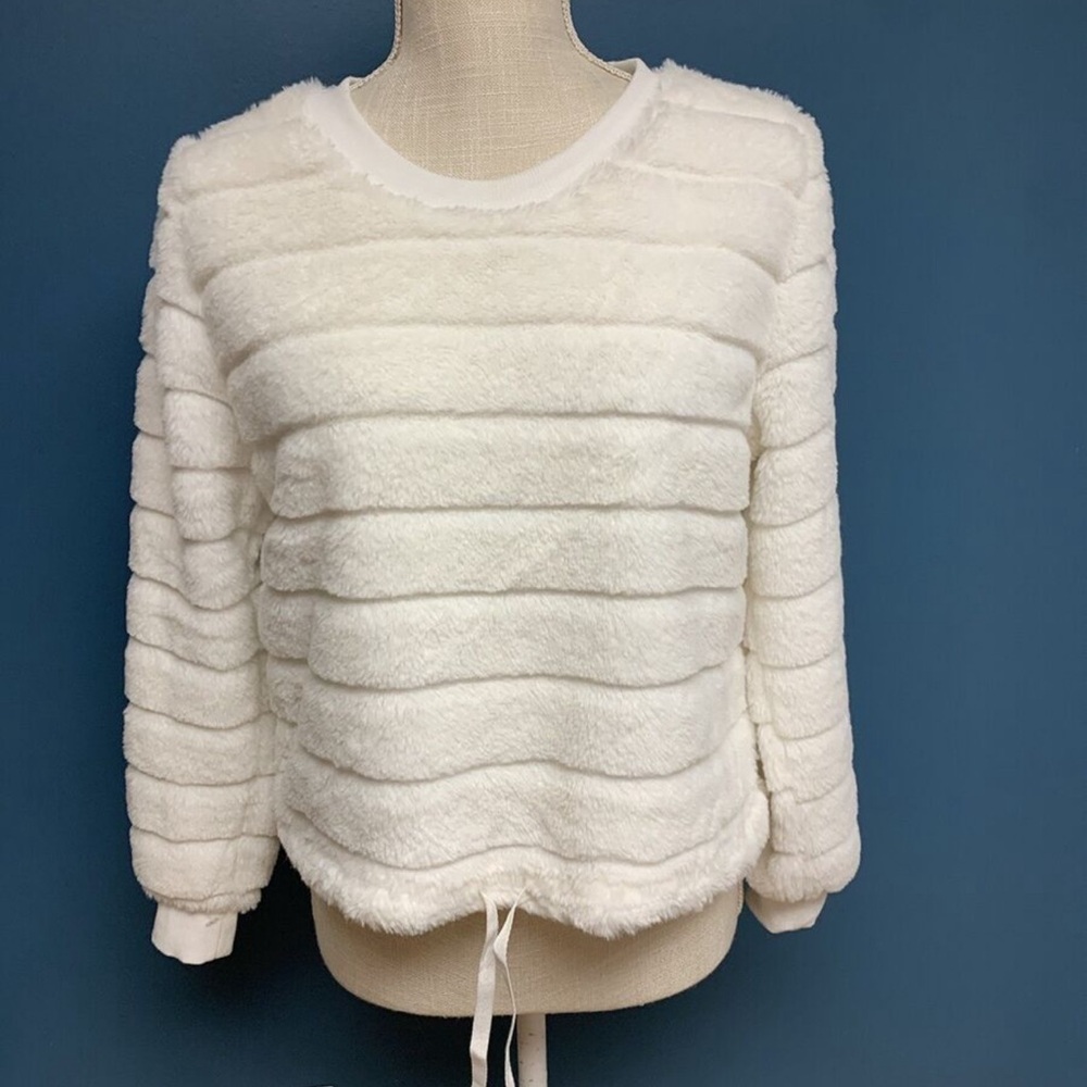 Crave Fame White Teddy Jacket Cozy Textured Design